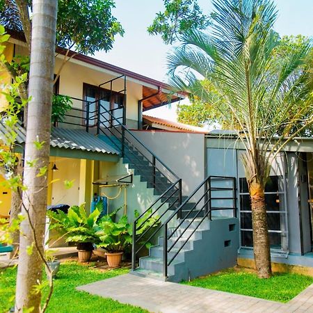 Morning Star Resorts Negombo Dış mekan fotoğraf